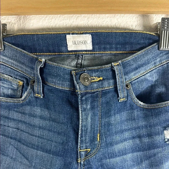 Hudson Krista Super Skinny Crop Jeans - Picture 3 of 6